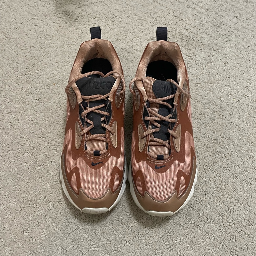 Nike Shoes Nike Air Max 200 Women's, size 8